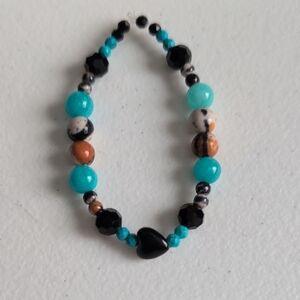 Elegant Multicolor Beaded  Dyed Quarts  And Natural Stones Bracelet